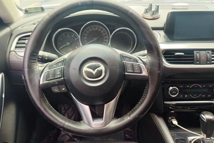 Used Mazda Atenza 2017 2.0L Blue Sky Luxury Edition Steering Wheel