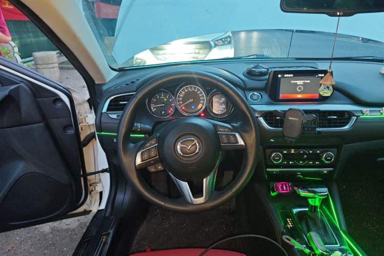 Used Mazda Atenza 2017 2.5L Skyactiv Sport Edition Steering Wheel