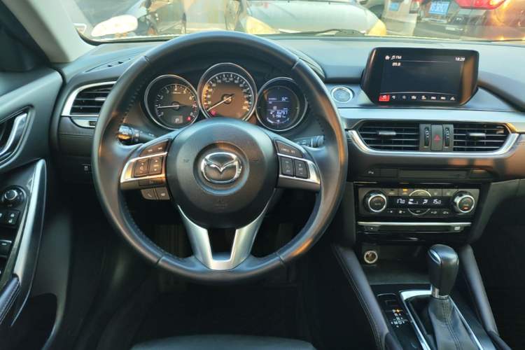 Used Mazda Atenza 2017 2.0L Blue Sky Luxury Edition Steering Wheel