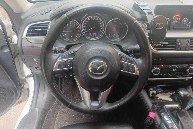 Used Mazda Atenza 2017 2.5L Blue Sky Prestige Edition Steering Wheel