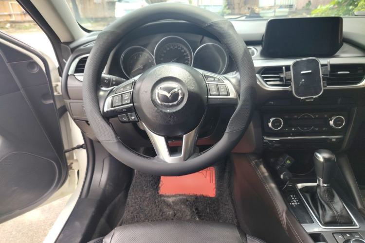 Used Mazda Atenza 2017 2.0L Blue Sky Luxury Edition Steering Wheel