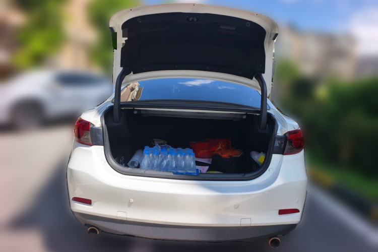 Used Mazda Atenza 2017 2.0L Blue Sky Luxury Edition Trunk