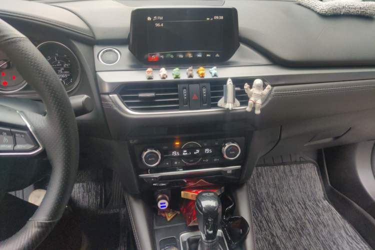 Used Mazda Atenza 2018 2.0L Blue Sky Luxury Edition China V Standard Audio And AC Panel