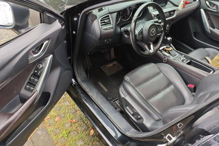 Used Mazda Atenza 2018 2.0L Blue Sky Luxury Edition China V Standard Driver Seat
