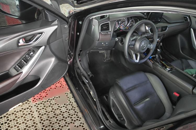 Used Mazda Atenza 2018 2.5L Skyactiv Sport Version China V Standard Driver Seat
