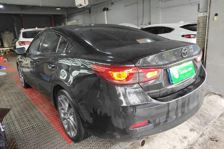 Used Mazda Atenza 2018 2.5L Blue Sky Prestige Edition China V Standard Exterior 2
