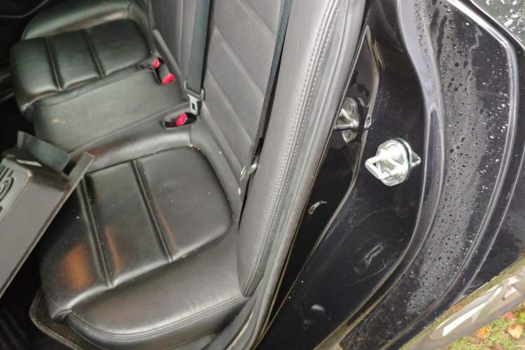 Used Mazda Atenza 2018 2.0L Blue Sky Luxury Edition China V Standard Left Rear Seat