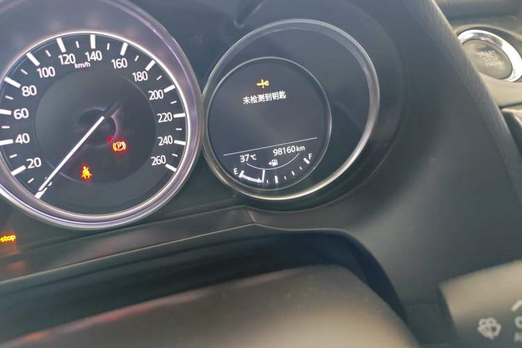 Used Mazda Atenza 2018 2.5L Blue Sky Prestige Edition China V Standard Odometer Close Up