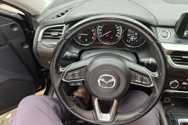 Used Mazda Atenza 2018 2.0L Blue Sky Luxury Edition China V Standard Steering Wheel