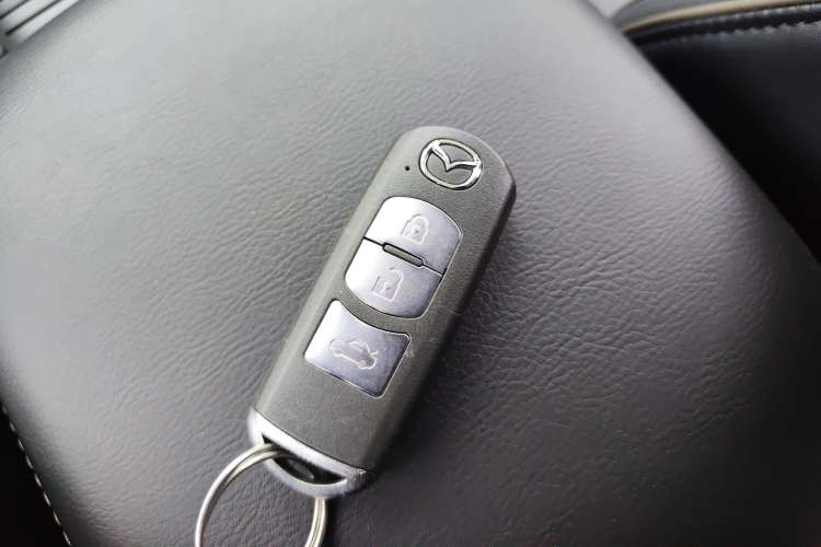 Used Mazda Atenza 2018 2.5L Blue Sky Prestige Edition China V Standard Vehicle Key