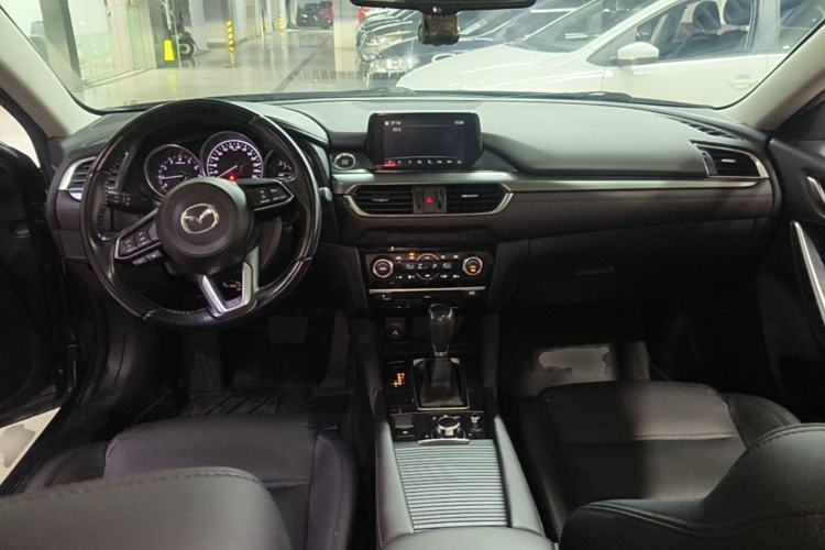 Used Mazda Atenza 2018 2.0L Blue Sky Luxury Edition China V Standard Center Console