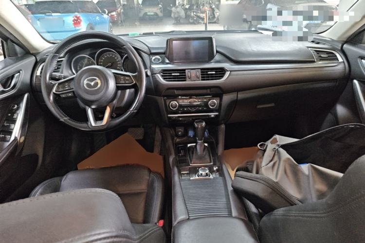 Used Mazda Atenza 2018 2.0L Blue Sky Luxury Edition China V Standard Center Console