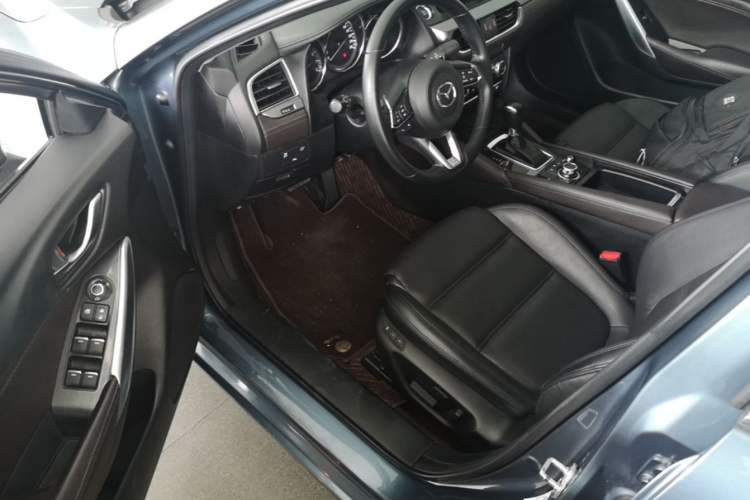 Used Mazda Atenza 2018 2.0L Blue Sky Luxury Edition China V Standard Driver Seat