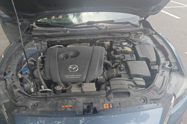 Used Mazda Atenza 2018 2.0L Blue Sky Luxury Edition China VI Standard Engine Bay