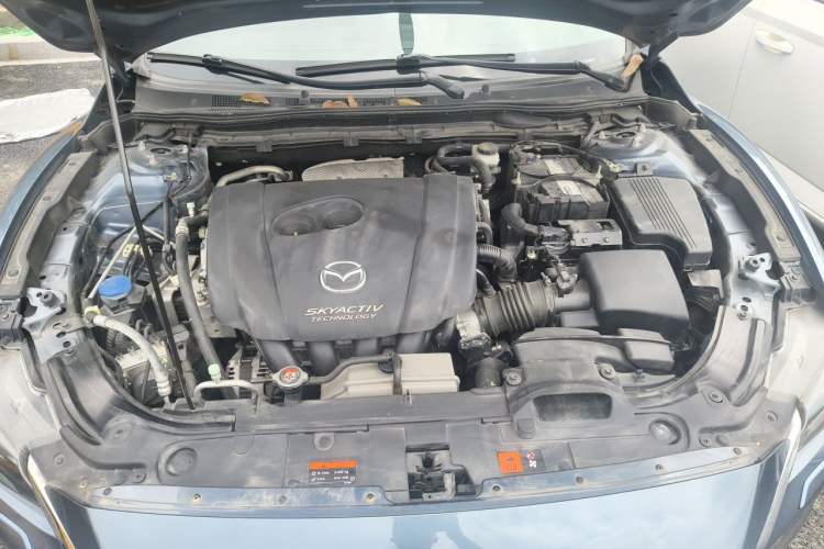 Used Mazda Atenza 2018 2.5L Blue Sky Prestige Edition China VI compliant Engine Bay