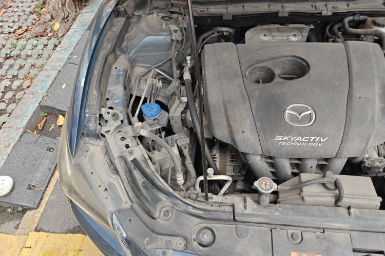 Used Mazda Atenza 2018 2.0L Blue Sky Luxury Edition China VI Standard Engine Bay Right