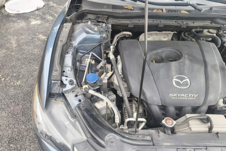 Used Mazda Atenza 2018 2.5L Blue Sky Prestige Edition China VI compliant Engine Bay Right