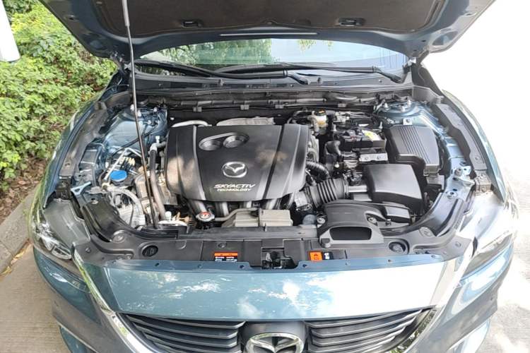 Used Mazda Atenza 2018 2.5L Blue Sky Sport Edition China VI compliant Engine Bay
