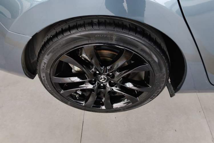 Used Mazda Atenza 2018 2.5L Blue Sky Sport Edition China VI compliant Exterior 5