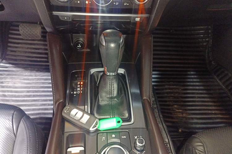 Used Mazda Atenza 2018 2.5L Blue Sky Sport Edition China VI compliant Gear Lever