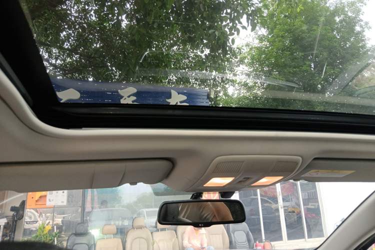 Used Mazda Atenza 2018 2.0L Blue Sky Luxury Edition China VI Standard Headliner