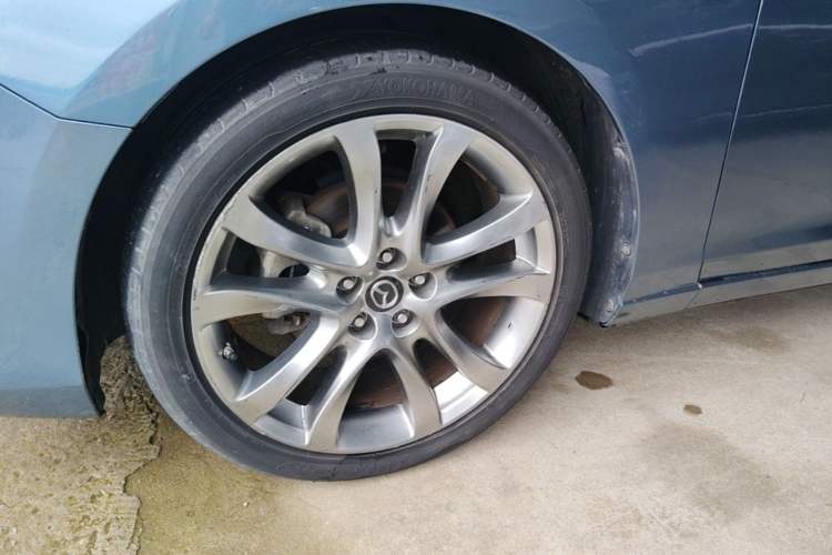 Used Mazda Atenza 2018 2.5L Blue Sky Sport Edition China VI compliant Left Front Wheel Hub