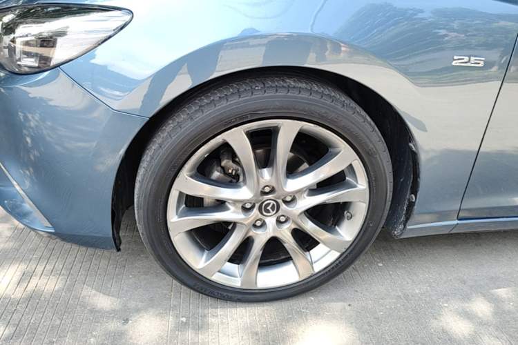 Used Mazda Atenza 2018 2.5L Blue Sky Sport Edition China VI compliant Left Front Wheel Hub