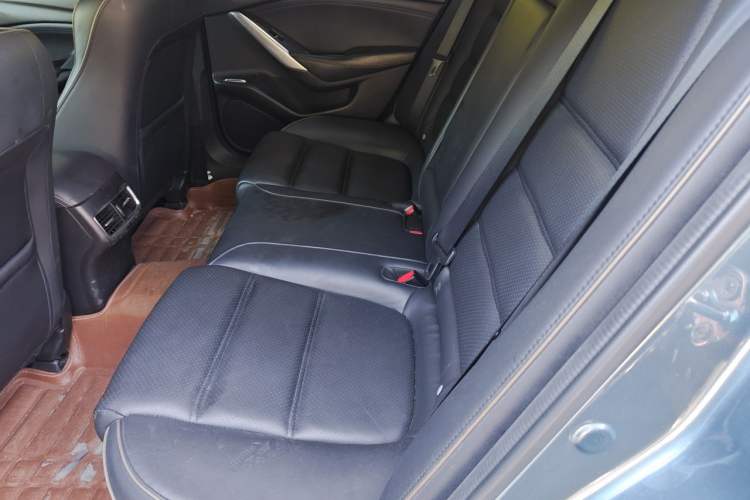 Used Mazda Atenza 2018 2.5L Blue Sky Prestige Edition China V Standard Left Rear Seat