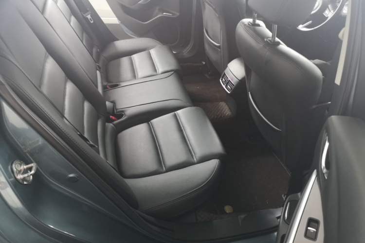 Used Mazda Atenza 2018 2.0L Blue Sky Luxury Edition China V Standard Left Rear Seat