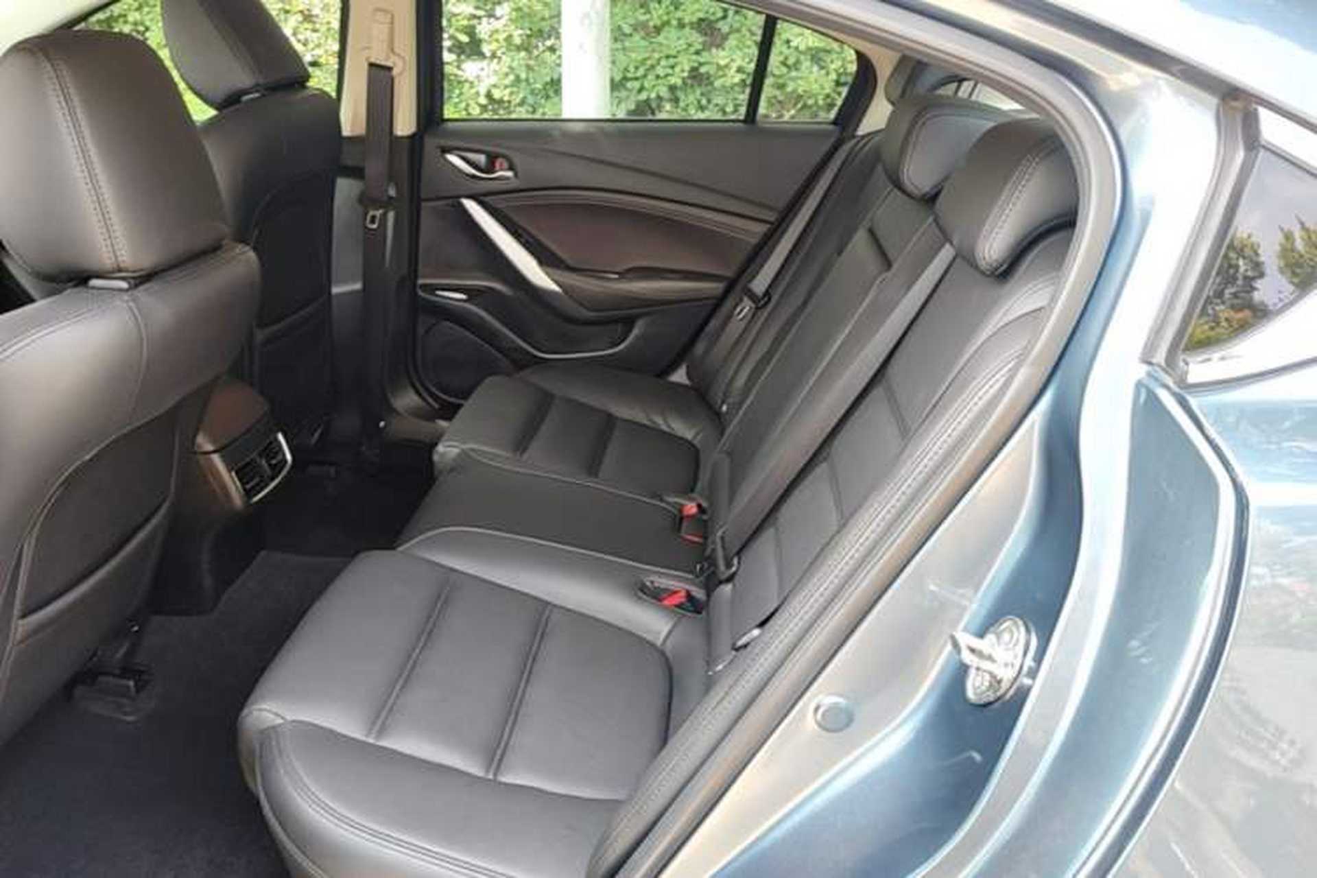 Used Mazda Atenza 2018 2.5L Blue Sky Sport Edition China VI compliant Left Rear Seat