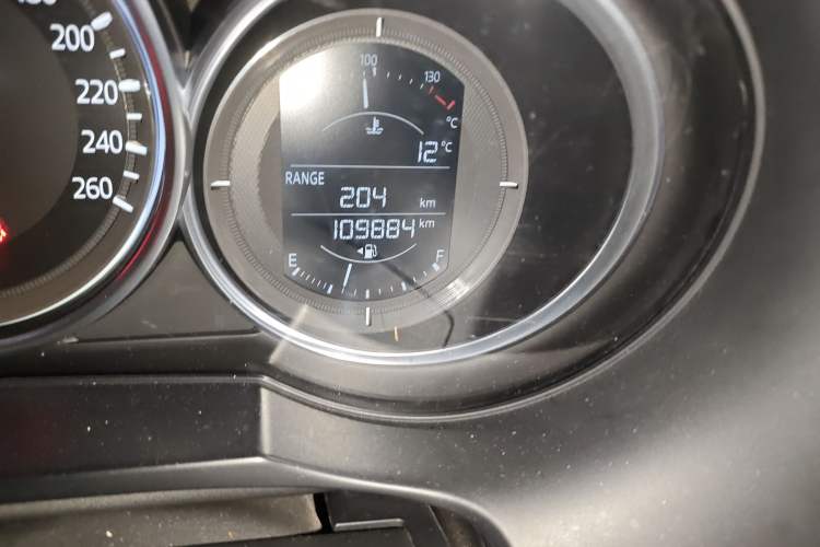 Used Mazda Atenza 2018 2.5L Skyactiv Sport Version China V Standard Odometer Close Up