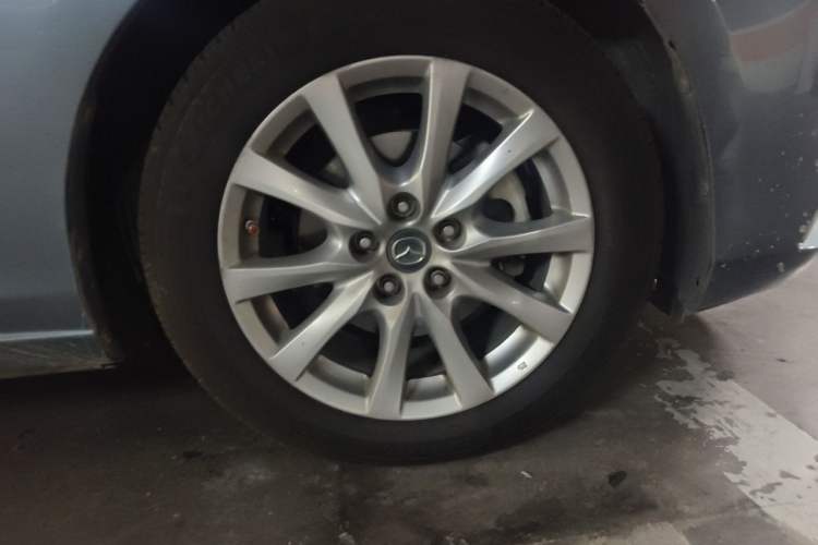 Used Mazda Atenza 2018 2.0L Blue Sky Luxury Edition China V Standard Right Front Wheel Hub