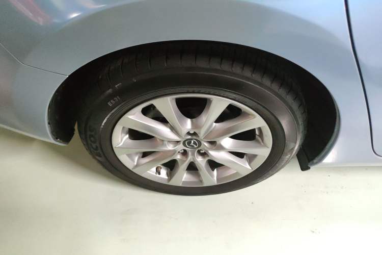 Used Mazda Atenza 2018 2.0L Blue Sky Luxury Edition China V Standard Right Rear Wheel Hub
