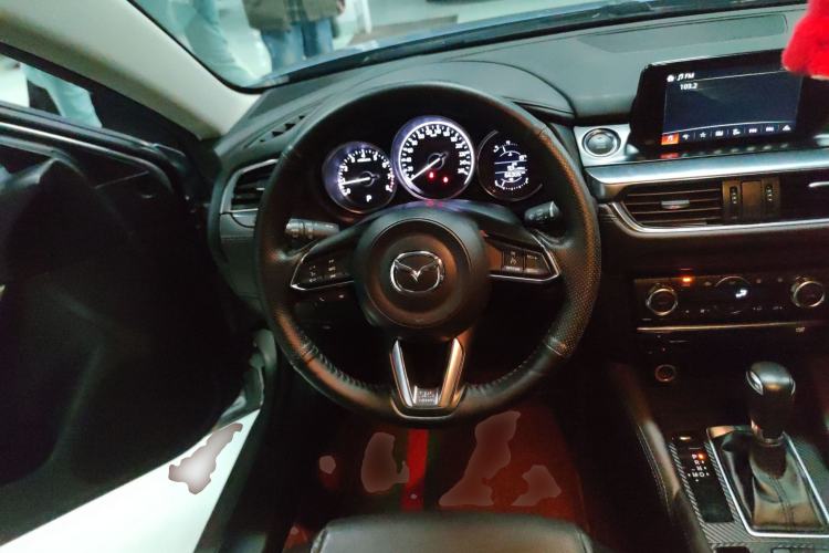 Used Mazda Atenza 2018 2.0L Blue Sky Luxury Edition China V Standard Steering Wheel