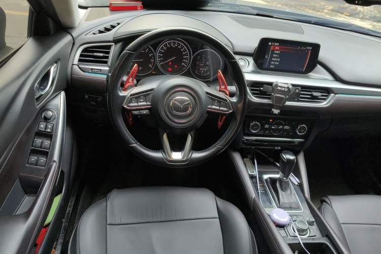 Used Mazda Atenza 2018 2.0L Blue Sky Luxury Edition China V Standard Steering Wheel