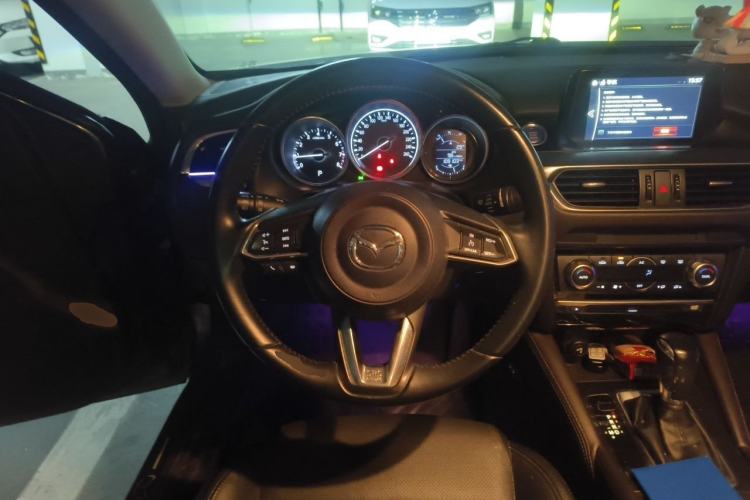 Used Mazda Atenza 2018 2.0L Blue Sky Luxury Edition China V Standard Steering Wheel