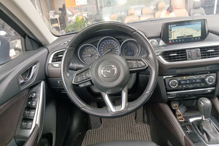 Used Mazda Atenza 2018 2.0L Blue Sky Luxury Edition China VI Standard Steering Wheel