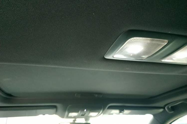 Used Mazda Atenza 2018 2.5L Blue Sky Prestige Edition China V Standard Headliner