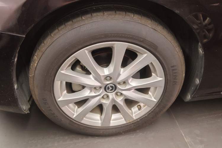 Used Mazda Atenza 2018 2.0L Blue Sky Luxury Edition China VI Standard Left Front Wheel Hub