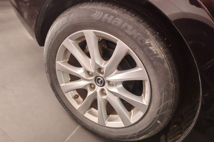 Used Mazda Atenza 2018 2.0L Blue Sky Luxury Edition China VI Standard Right Rear Wheel Hub