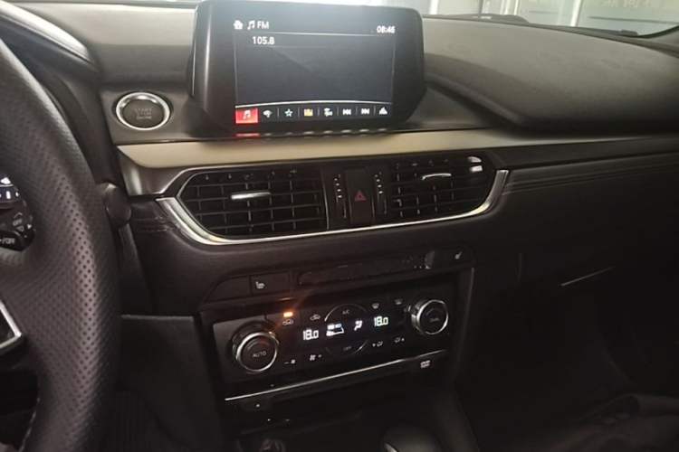 Used Mazda Atenza 2018 2.5L Blue Sky Prestige Edition China VI compliant Audio And AC Panel