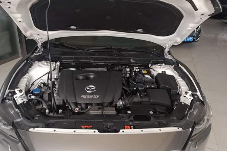 Used Mazda Atenza 2018 2.5L Blue Sky Prestige Edition China VI compliant Engine Bay