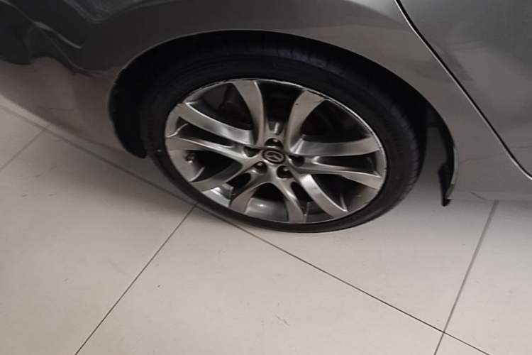Used Mazda Atenza 2018 2.5L Blue Sky Prestige Edition China VI compliant Right Rear Wheel Hub