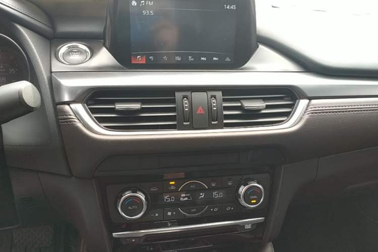 Used Mazda Atenza 2018 2.5L Skyactiv Sport Version China V Standard Audio And AC Panel