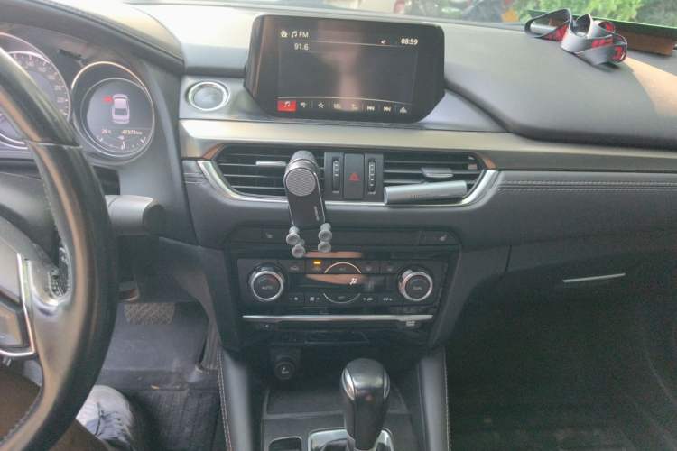 Used Mazda Atenza 2018 2.5L Blue Sky Prestige Edition China VI compliant Audio And AC Panel