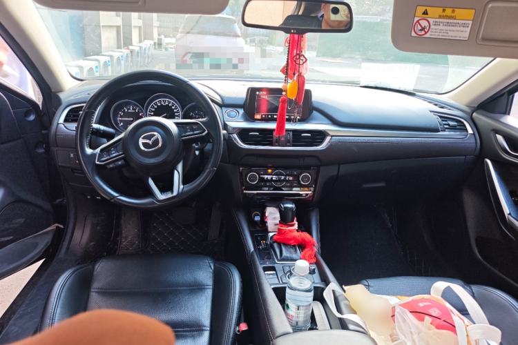 Used Mazda Atenza 2018 2.5L Blue Sky Sport Edition China VI compliant Center Console