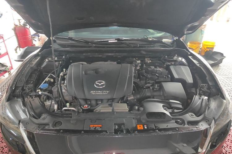 Used Mazda Atenza 2018 2.5L Blue Sky Prestige Edition China V Standard Engine Bay