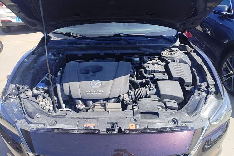 Used Mazda Atenza 2018 2.5L Blue Sky Sport Edition China VI compliant Engine Bay