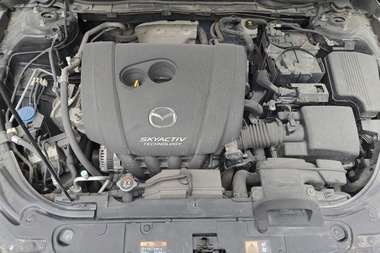 Used Mazda Atenza 2018 2.0L Blue Sky Luxury Edition China VI Standard Engine Bay