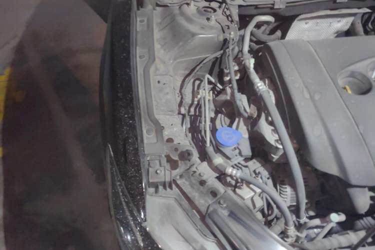 Used Mazda Atenza 2018 2.5L Blue Sky Prestige Edition China V Standard Engine Bay Right